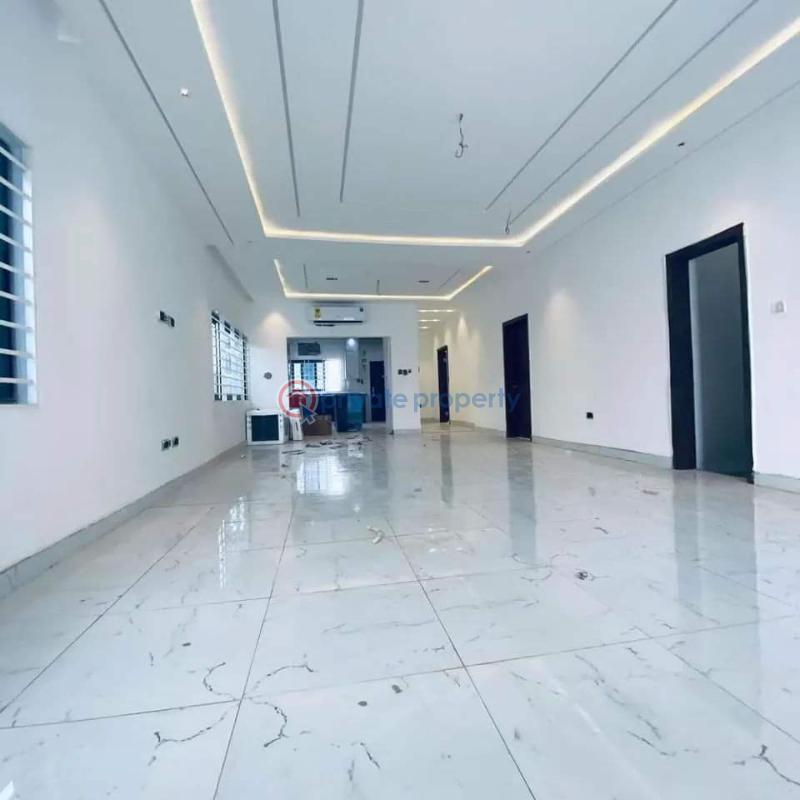 3 bedroom House For Sale Lakeside Estates. Adenta Municipal Accra - 2