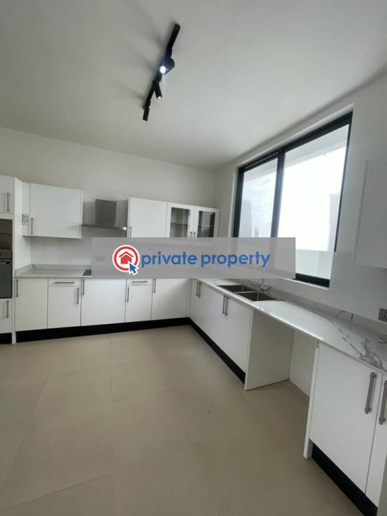 3 bedroom House For Sale &nbsp;east Airport Tse Addo Accra - 2