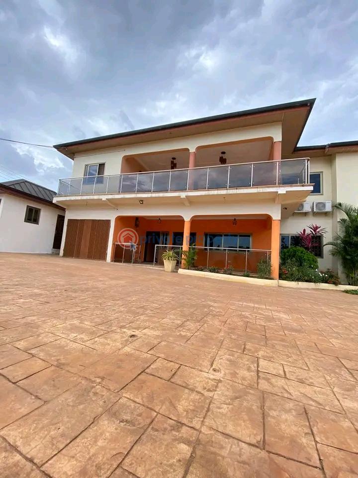 3 bedroom Apartment For Rent East Legon Accra - 0