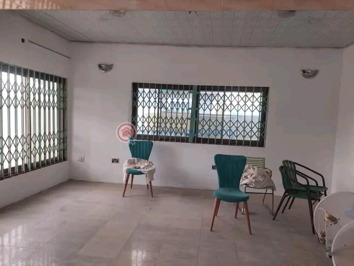 3 bedroom House For Sale Achimota Accra - 7