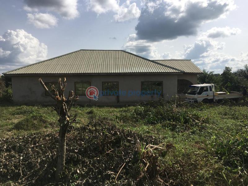 4 bedroom House For Sale Abuakwa Sepaase After Abuakwa Agogo. Atwima Nwabiagya Ashanti - 9