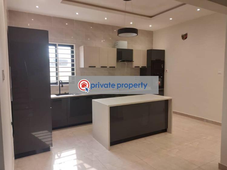 4 bedroom Detached Duplex For Sale &nbsp;lakeside Community 8 Adenta Municipal Accra - 3