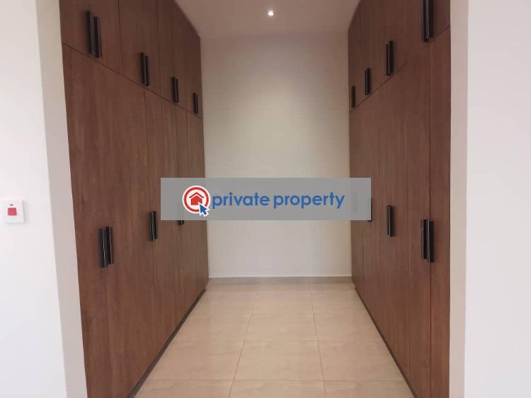 4 bedroom Detached Duplex For Sale &nbsp;lakeside Community 8 Adenta Municipal Accra - 10