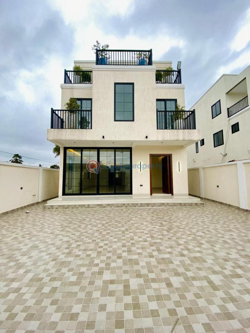 5 bedroom House For Sale Dzorwulu Accra - 0