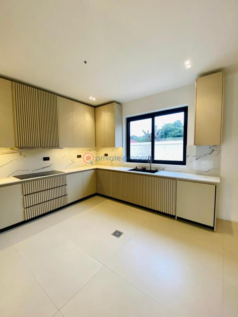 5 bedroom House For Sale Dzorwulu Accra - 3