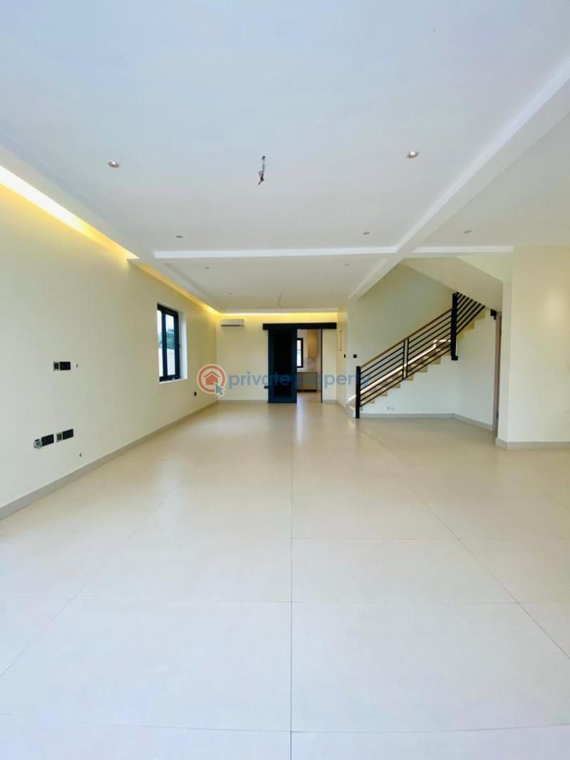 5 bedroom House For Sale Dzorwulu Accra - 1