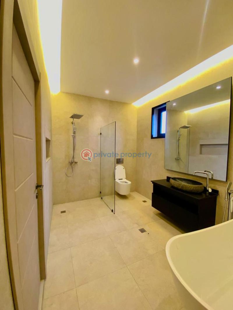 5 bedroom House For Sale Dzorwulu Accra - 15