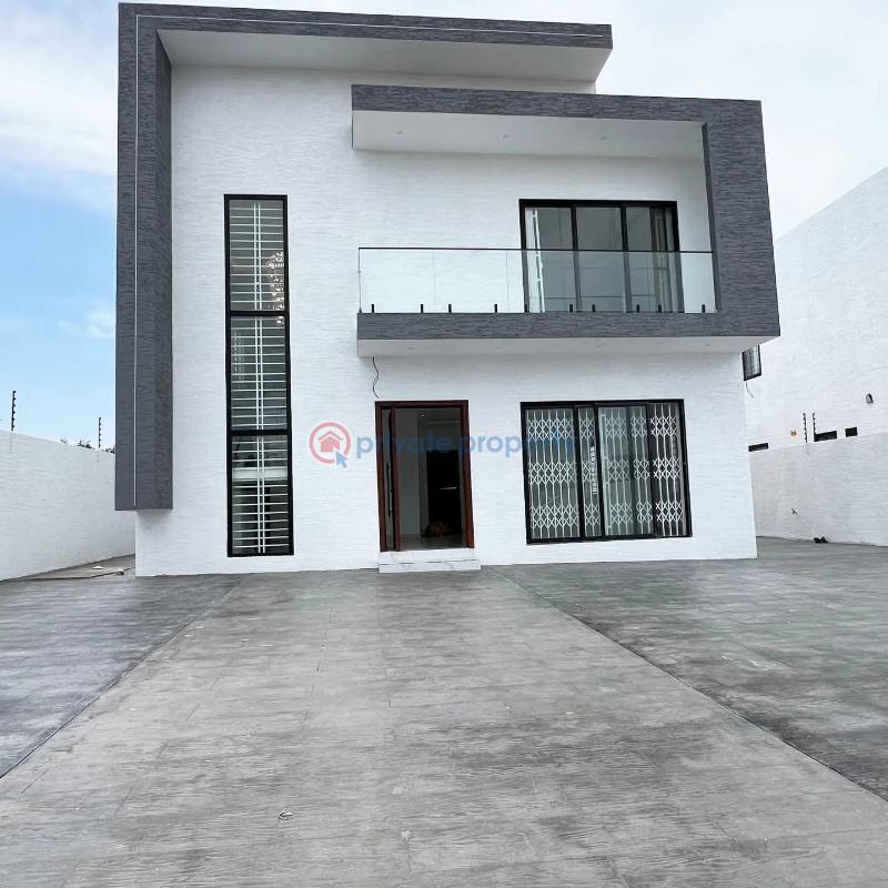 5 bedroom House For Sale Sakumono Spintex Accra - 0