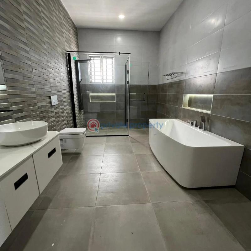 5 bedroom House For Sale Sakumono Spintex Accra - 15
