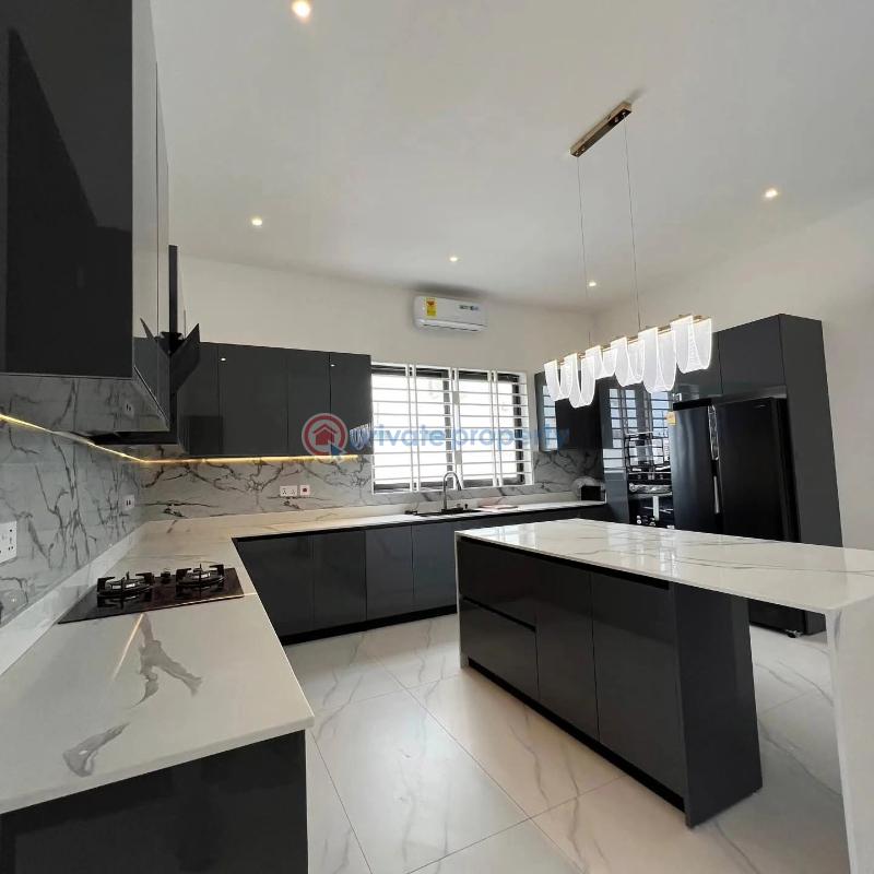 5 bedroom House For Sale Sakumono Spintex Accra - 4