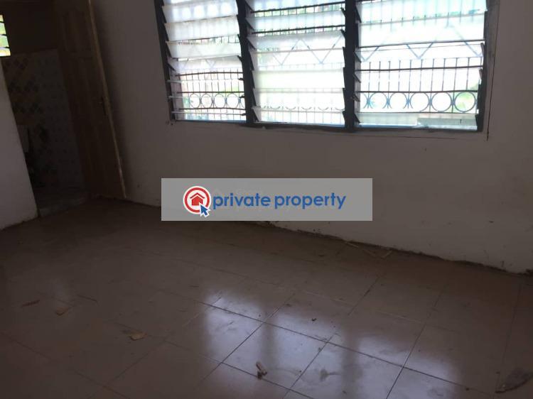 Single Room Self Contained For Rent &nbsp;bush Road Teshie new Town Accra - 2