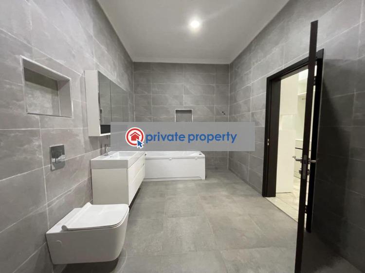 5 bedroom Townhouse For Sale &nbsp;spintex Baatsona Spintex Accra - 6