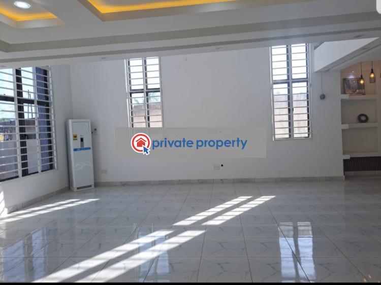 4 bedroom Townhouse For Sale &nbsp;community 16, Few Dist. To Junction Mall Shoprite Not Far From Gt Ban Spintex Accra - 8