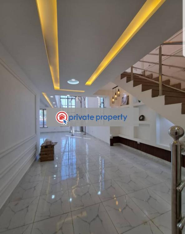 4 bedroom Townhouse For Sale &nbsp;community 16, Few Dist. To Junction Mall Shoprite Not Far From Gt Ban Spintex Accra - 16