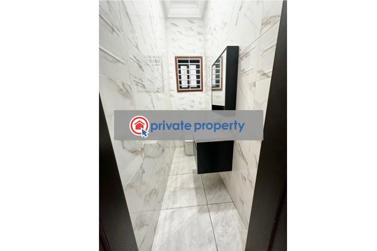 5 bedroom House For Sale &nbsp;east Airport Airport Residential Area Accra - 3