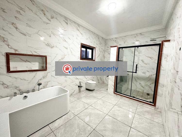 5 bedroom House For Sale &nbsp;east Airport Airport Residential Area Accra - 5