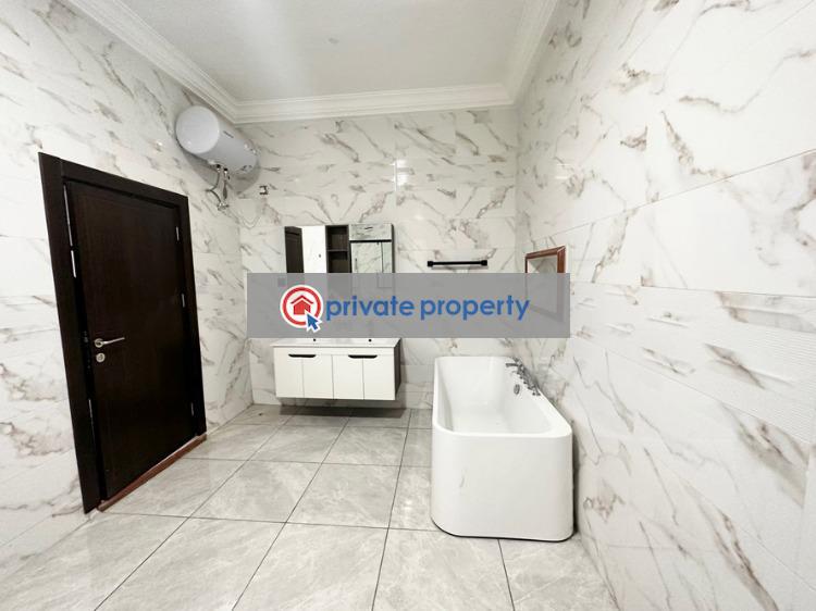 5 bedroom House For Sale &nbsp;east Airport Airport Residential Area Accra - 6