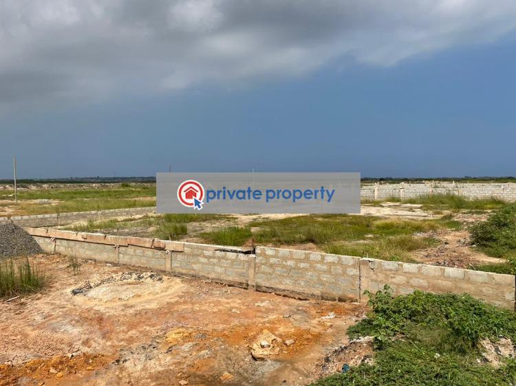 Mixed use Land For Sale &nbsp;few Mins Drive From Adom Estate Community 25 Tema Accra - 2