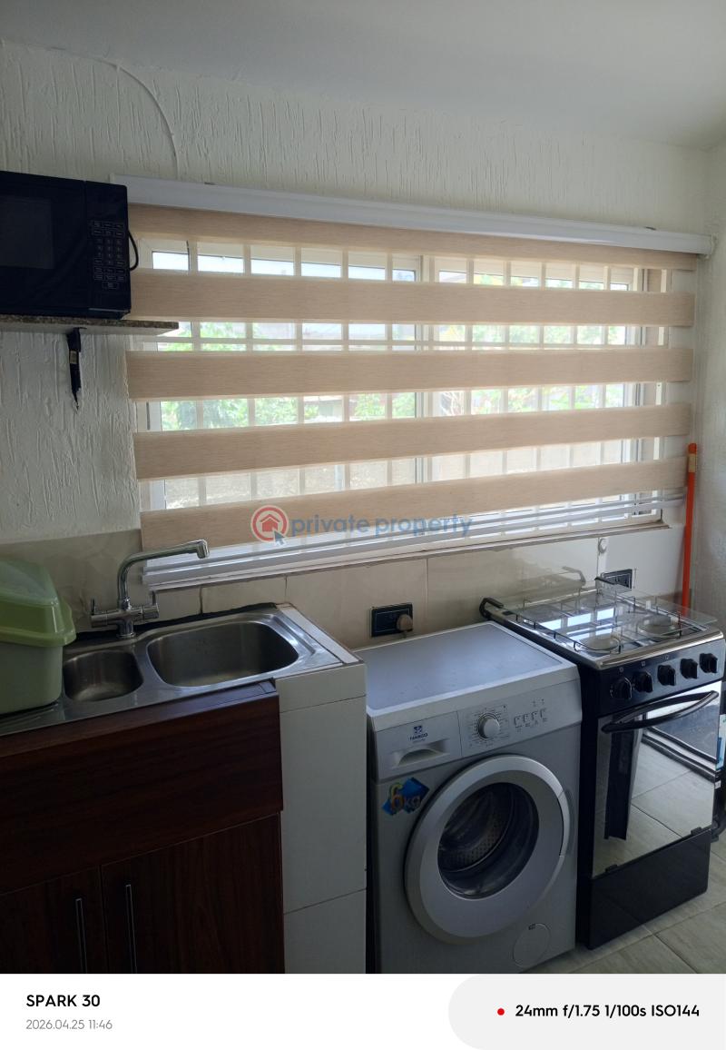 1 bedroom House For Rent The Browns Realtor ,osu Oxford Street Osu Accra - 5