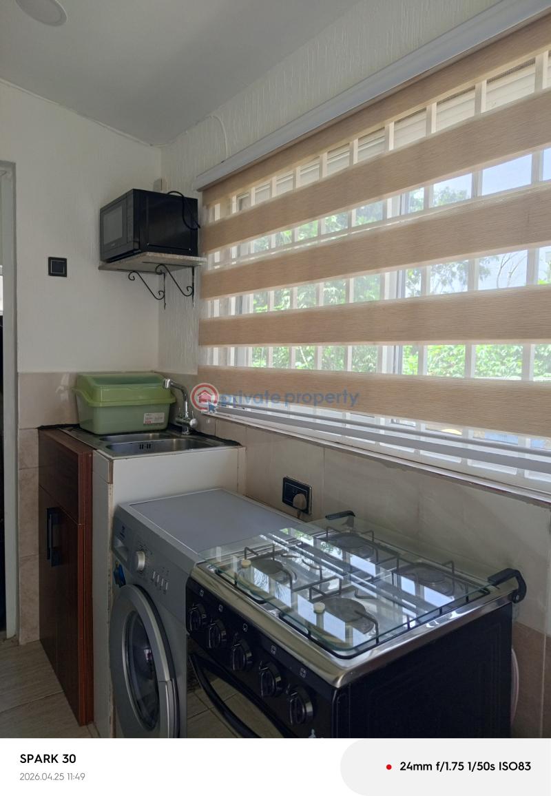 1 bedroom House For Rent The Browns Realtor ,osu Oxford Street Osu Accra - 7