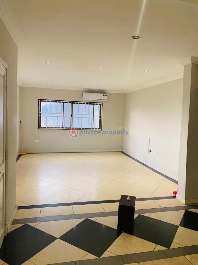 3 bedroom House For Rent Cfc Estate Accra. Cfc Estate Achimota Accra - 3