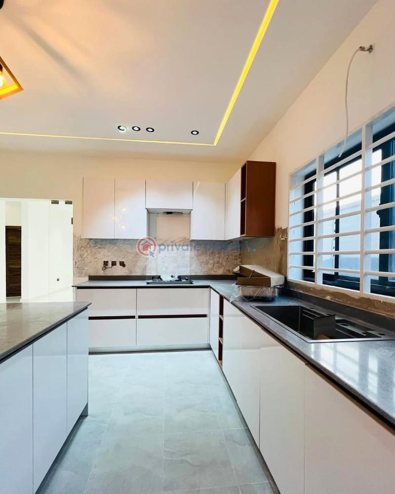 4 bedroom House For Sale After Oyarifa Adenta Municipal Accra - 3