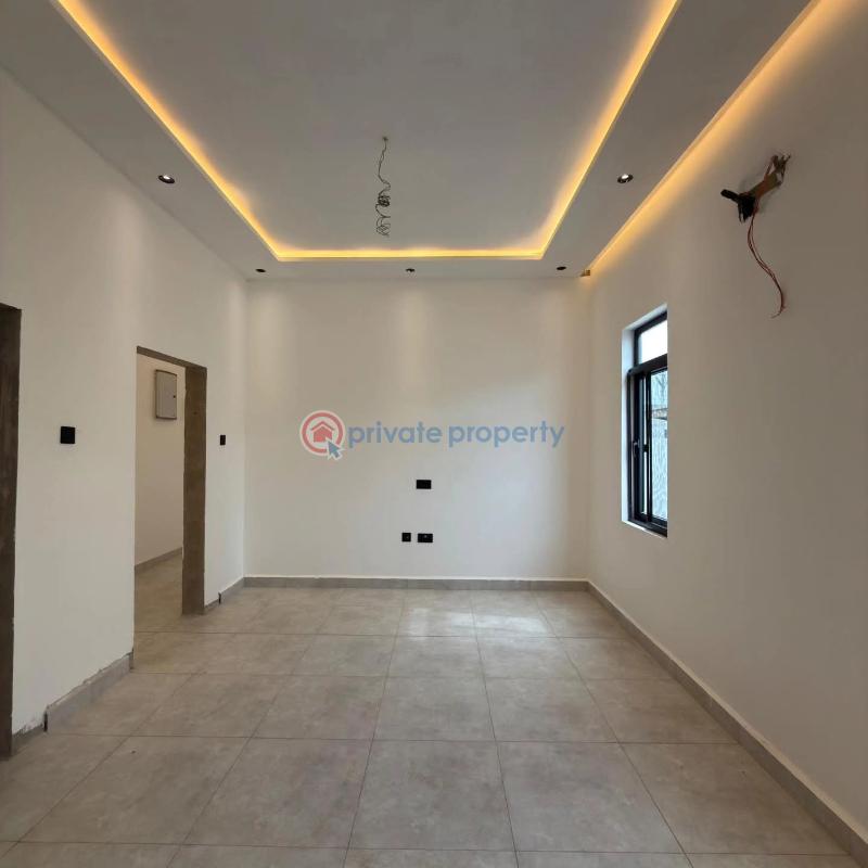 3 bedroom House For Sale Lakeside Estate Adenta Municipal Accra - 5