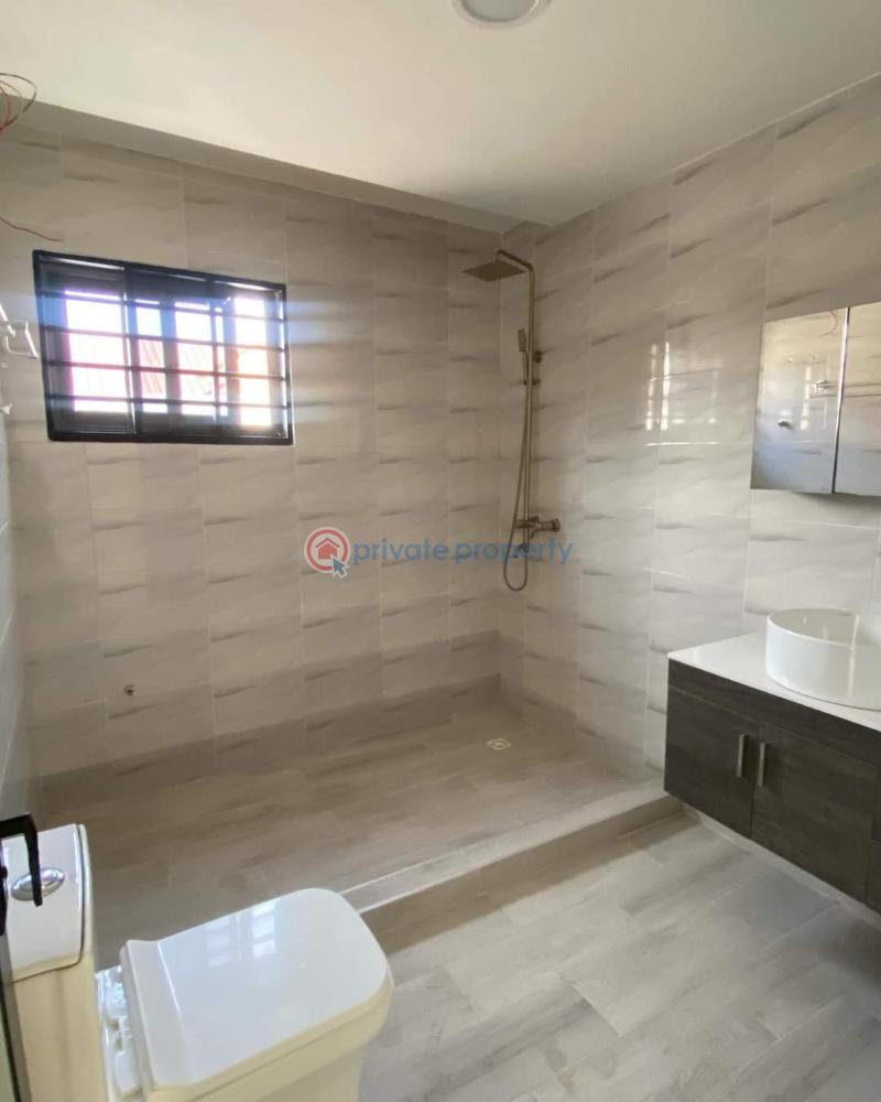 3 bedroom House For Sale Near Coastal Spintex Accra - 9