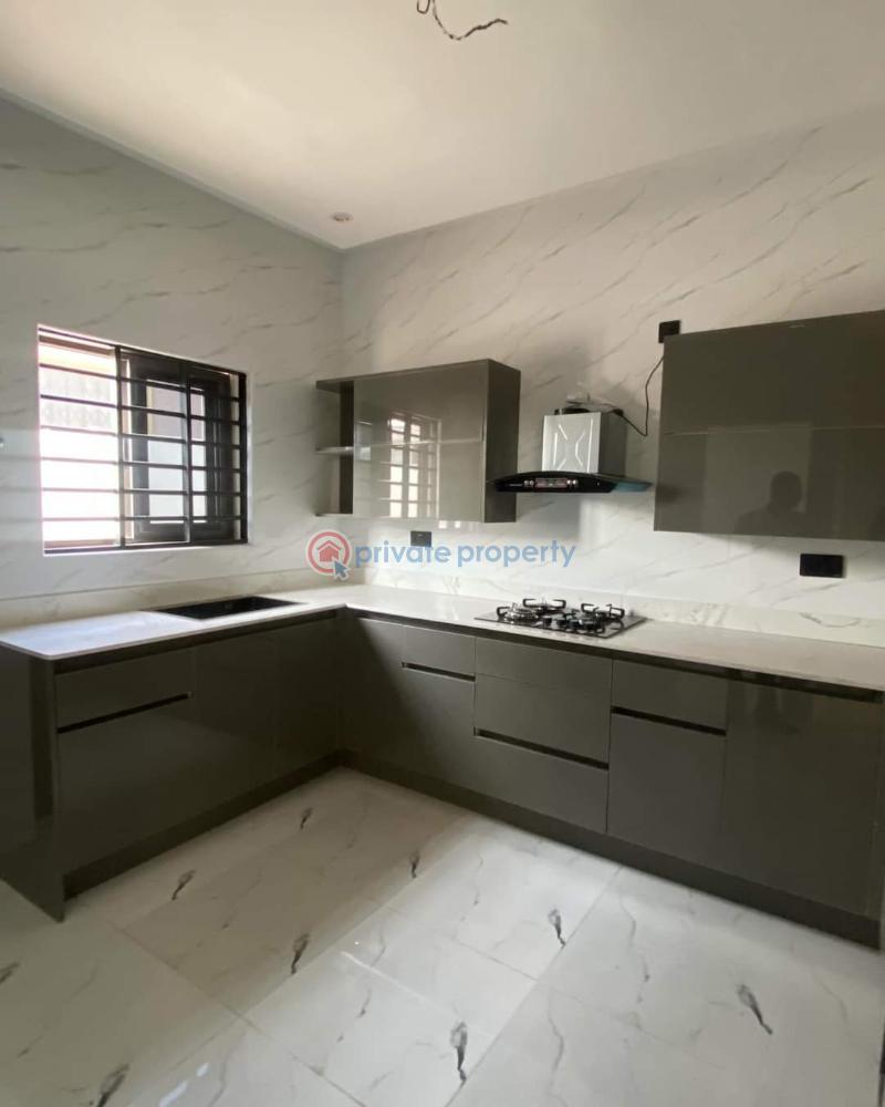 3 bedroom House For Sale Near Coastal Spintex Accra - 6