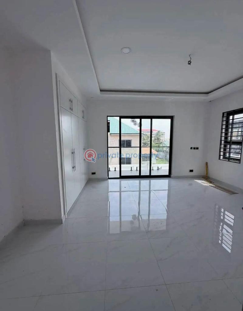 3 bedroom House For Sale Com 16 Spintex Road Accra - 1