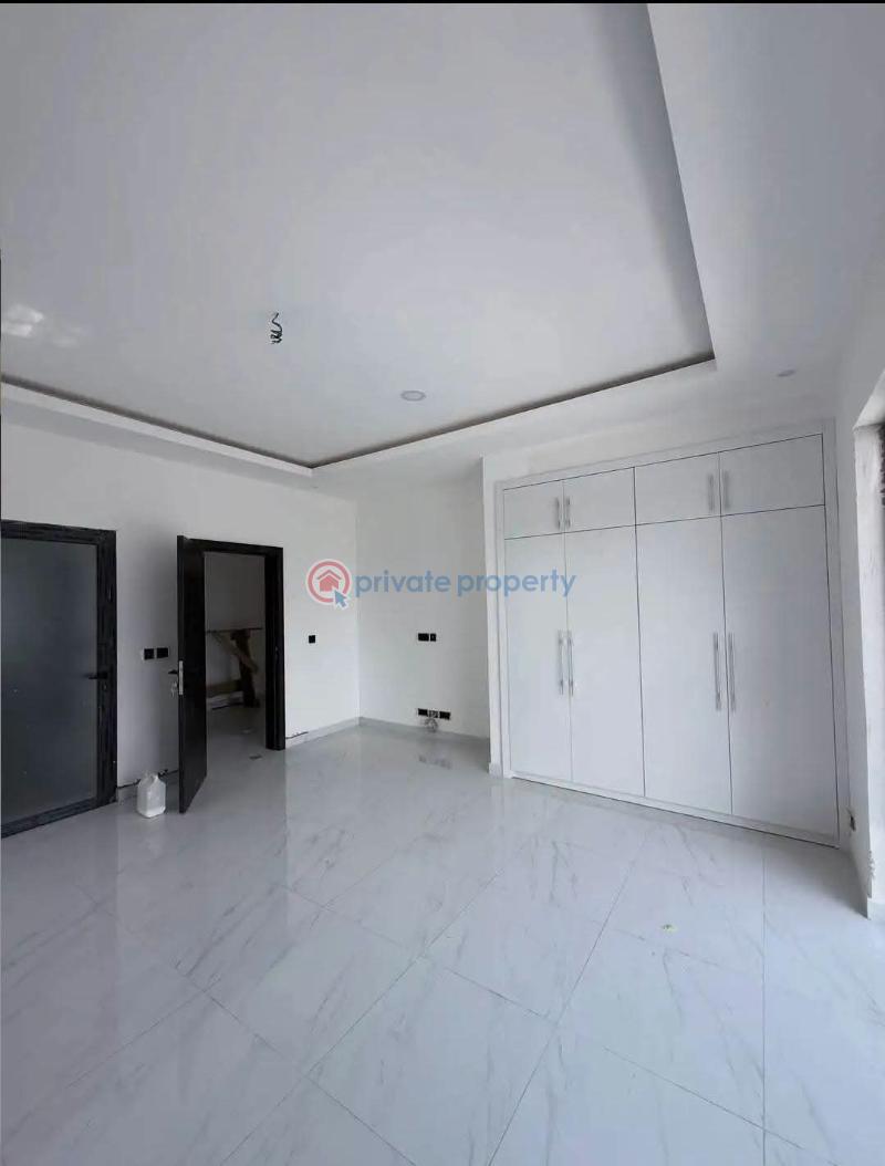 3 bedroom House For Sale Com 16 Spintex Road Accra - 6