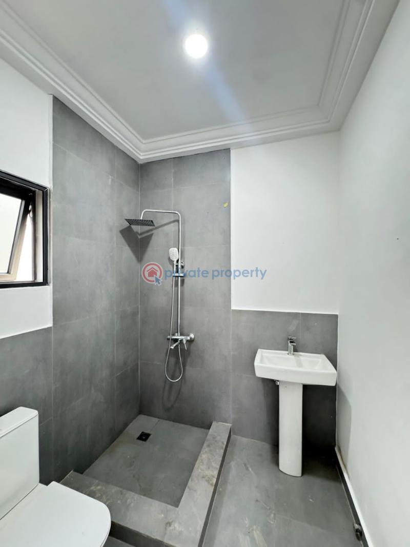3 bedroom House For Rent Ayi Mensah After Oyarifa Adenta Municipal Accra - 11