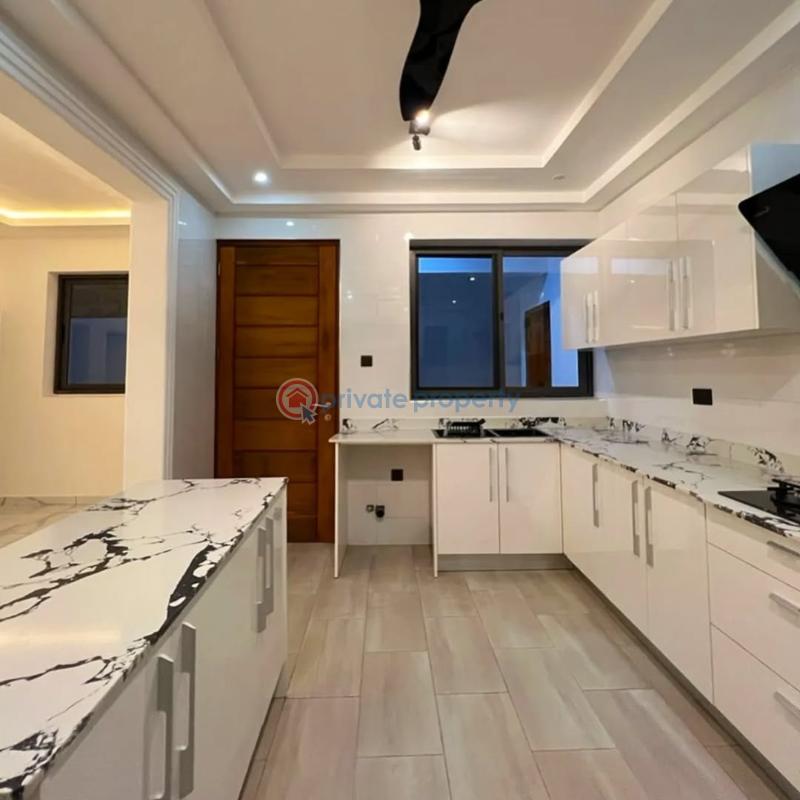 3 bedroom House For Sale Nmai Dzorn School Junction School Junction East Legon Accra - 2