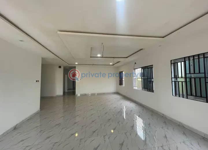4 bedroom House For Sale Comm 18 Spintex Accra - 8