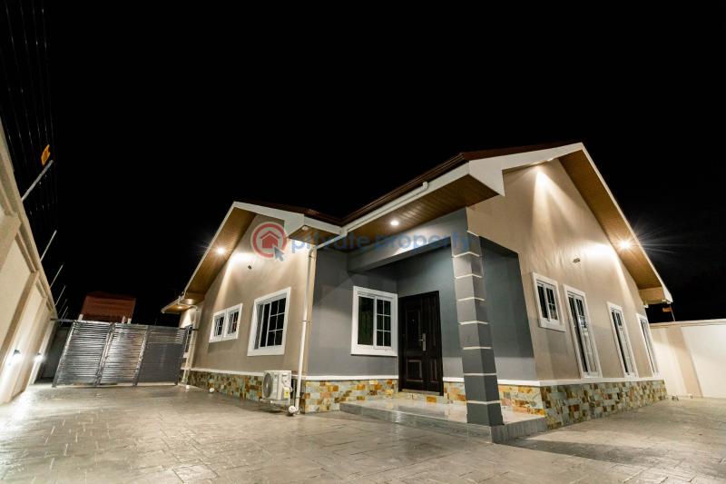 3 bedroom House For Sale Sakumono Spintex Accra - 3