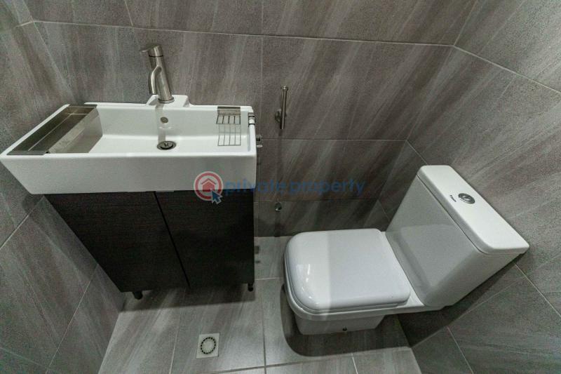 3 bedroom House For Sale Sakumono Spintex Accra - 12