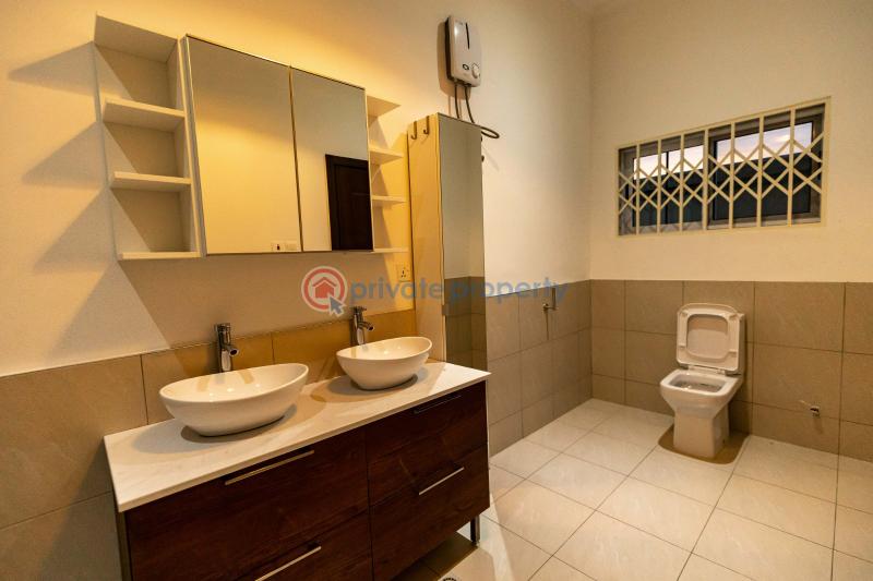 3 bedroom House For Sale Sakumono Spintex Accra - 17