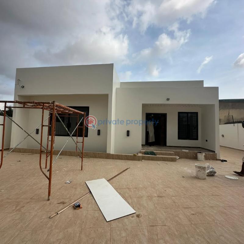 3 bedroom House For Sale Ashaley Botwe Adenta Municipal Accra - 3
