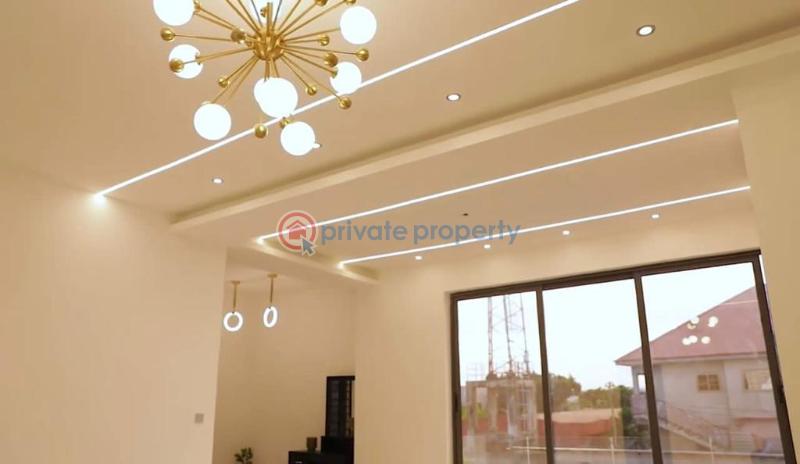 3 bedroom House For Sale Kingsby Roundabout Close To The Achimota Mall Accra - 11