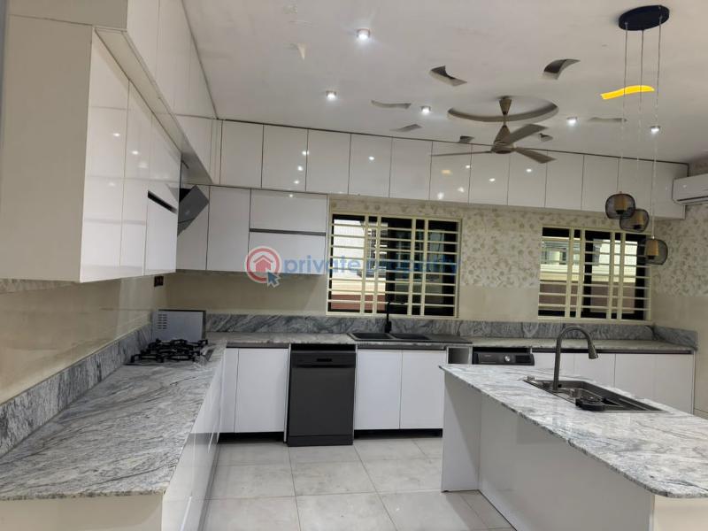 5 bedroom House For Sale Tantra Hills Tantra Hill Achimota Ga West Municipal Accra - 9