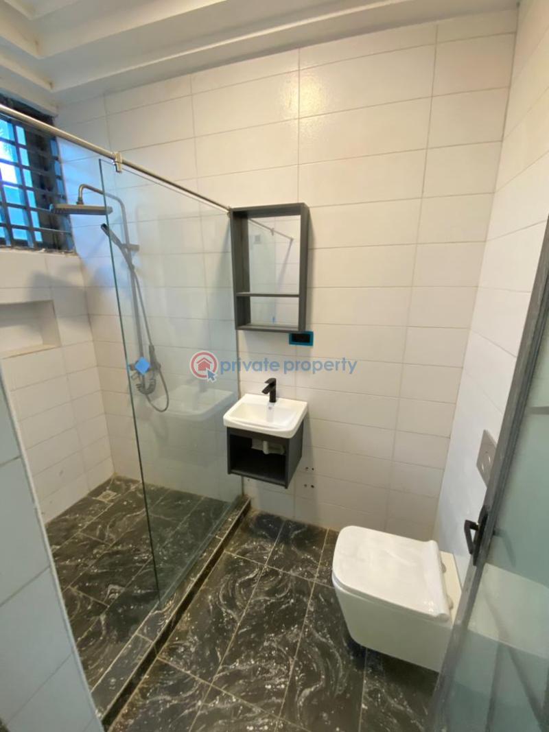 4 bedroom Detached Duplex For Sale Tantra Hills Close To The Achimota Mall Accra - 11