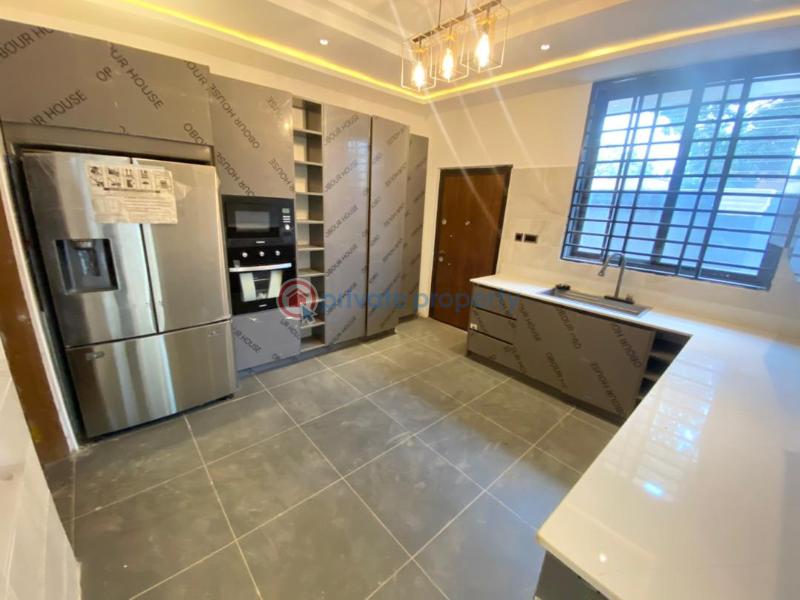 4 bedroom Detached Duplex For Sale Tantra Hills Close To The Achimota Mall Accra - 5