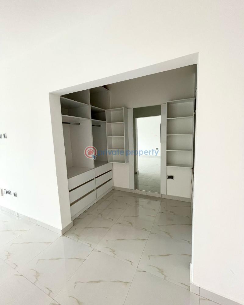4 bedroom House For Sale Teiman After Oyarifa Adenta Municipal Accra - 7