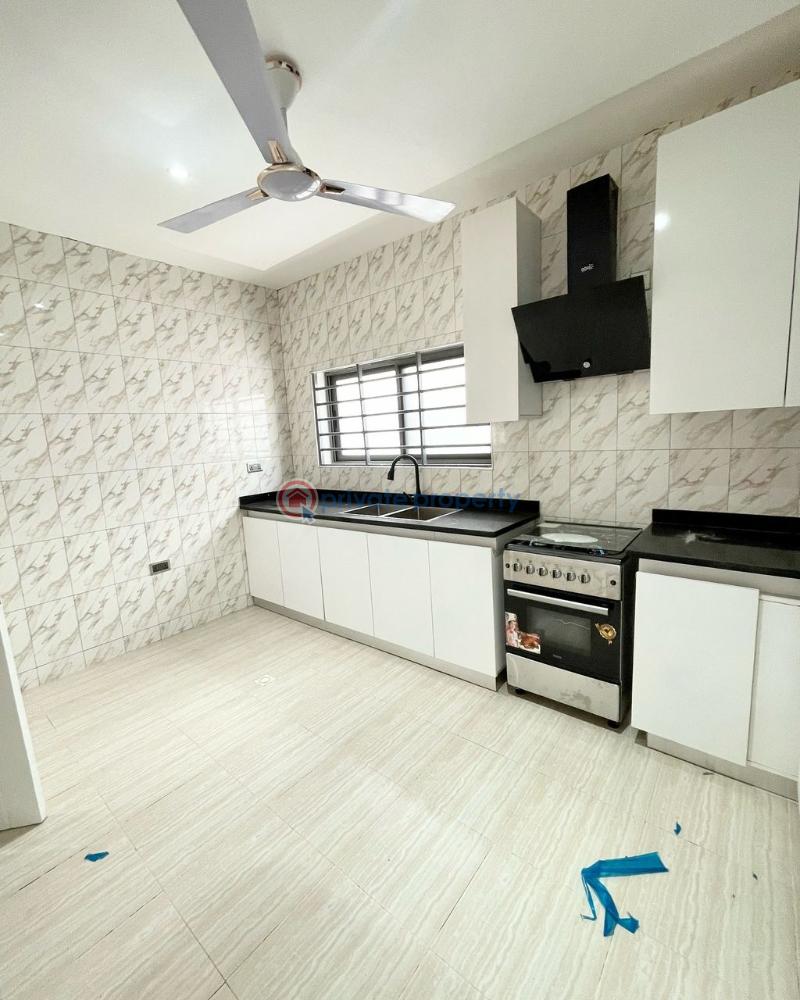 4 bedroom House For Sale Teiman Main Main Road After Oyarifa Adenta Municipal Accra - 4