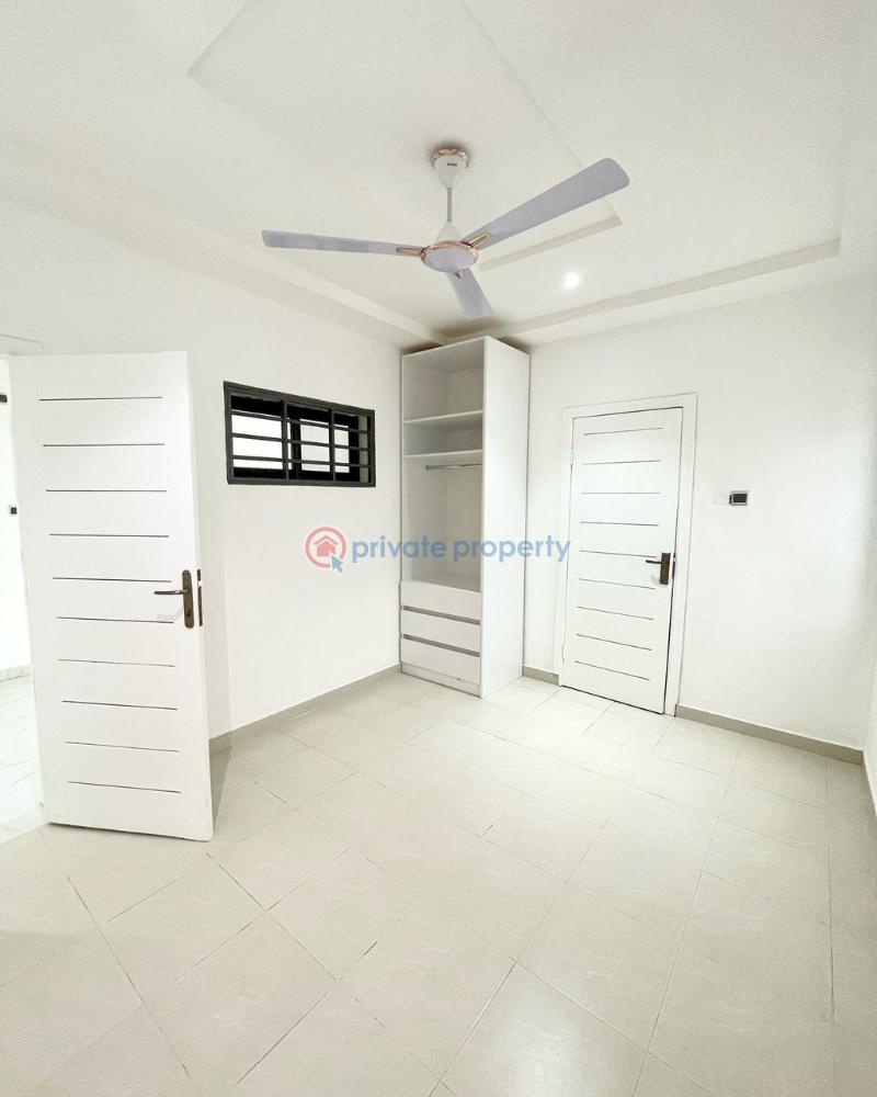4 bedroom House For Sale Teiman Main Main Road After Oyarifa Adenta Municipal Accra - 9
