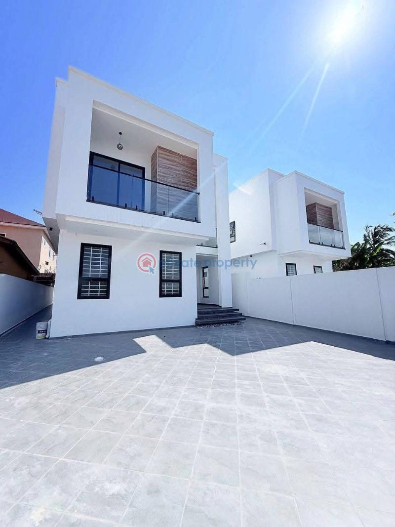 4 bedroom House For Sale Sakumono Estates Sakumono Spintex Accra - 4