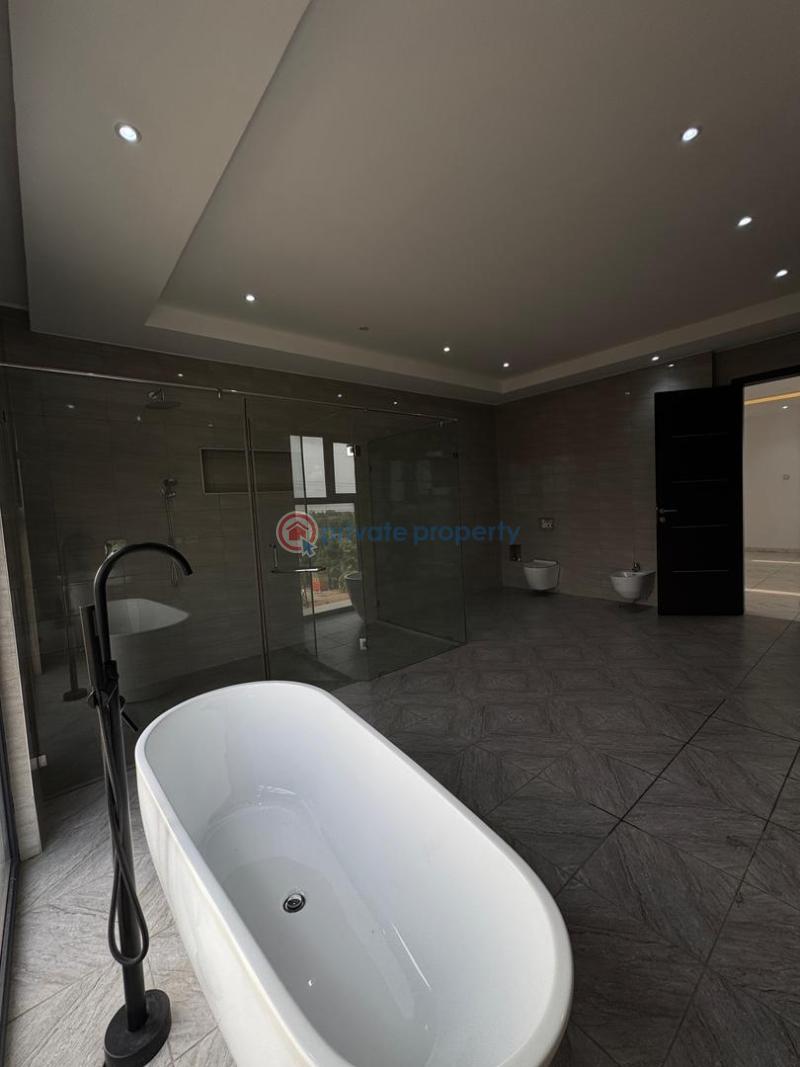 5 bedroom House For Sale American House East Legon Accra - 15