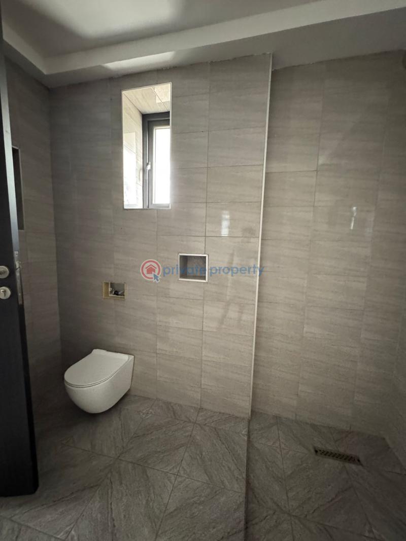 5 bedroom House For Sale American House East Legon Accra - 10