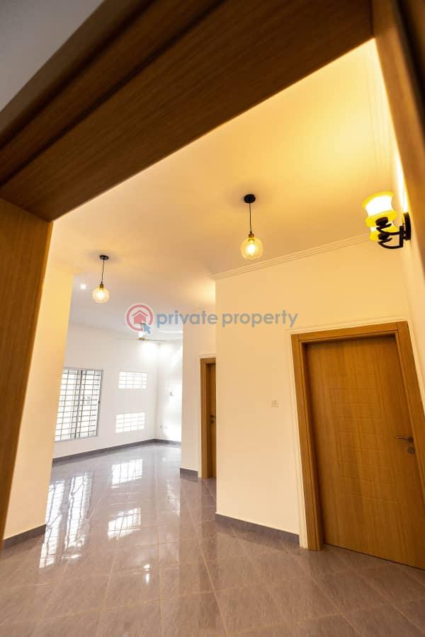 5 bedroom House For Sale Spintex Road Accra - 2
