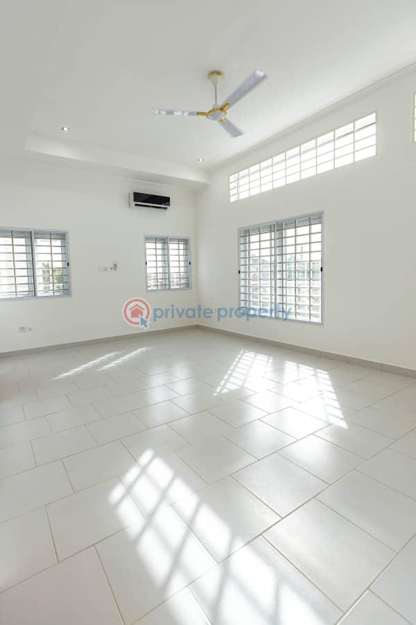 5 bedroom House For Sale Spintex Road Accra - 4